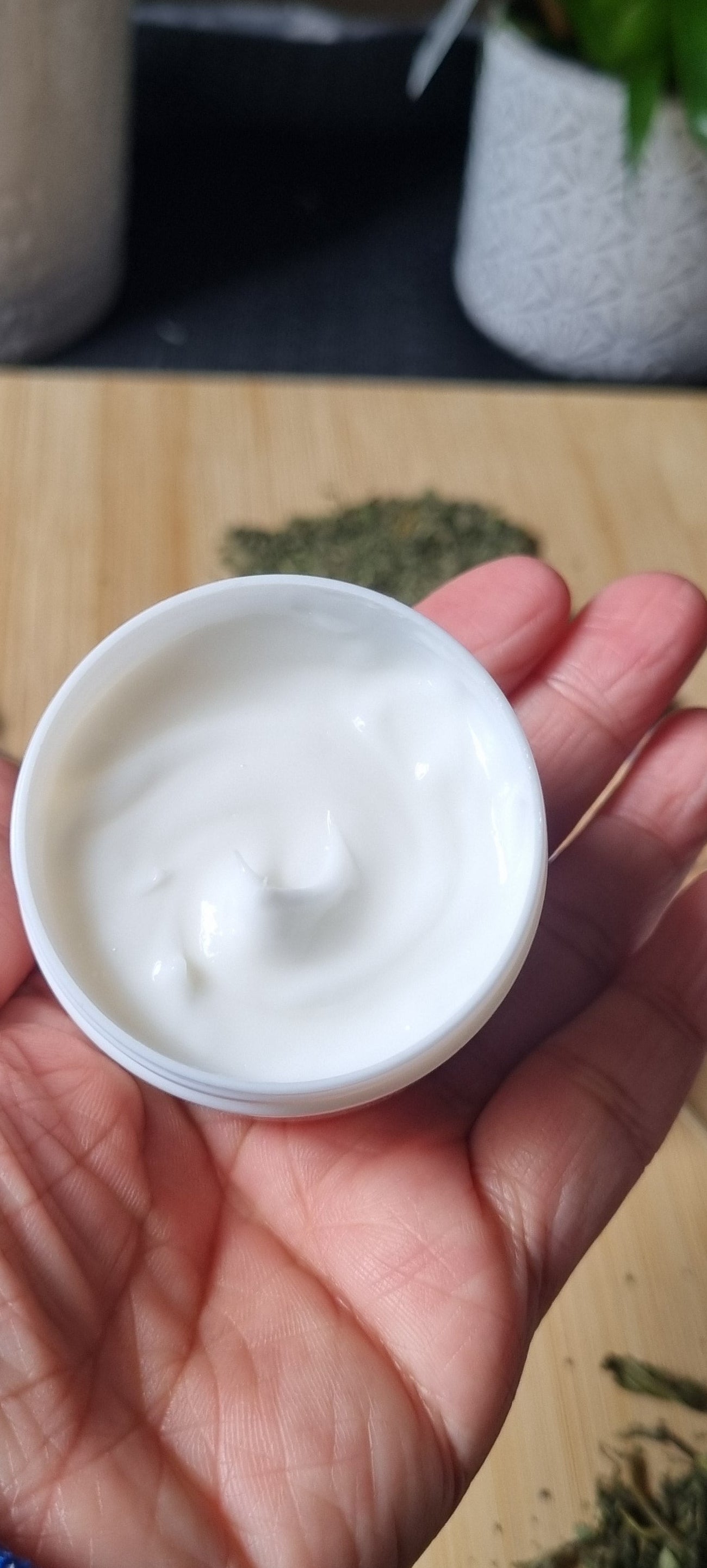 Calendula & Camomile Serum, lotion, moisturiser